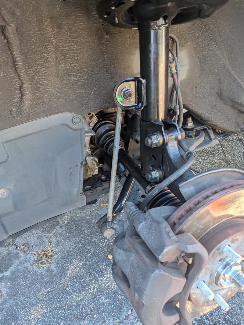 New strut and sway bar link installed